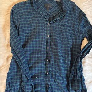 J. Crew Green & Blue Plaid Long-Sleeve Button-Down Shirt